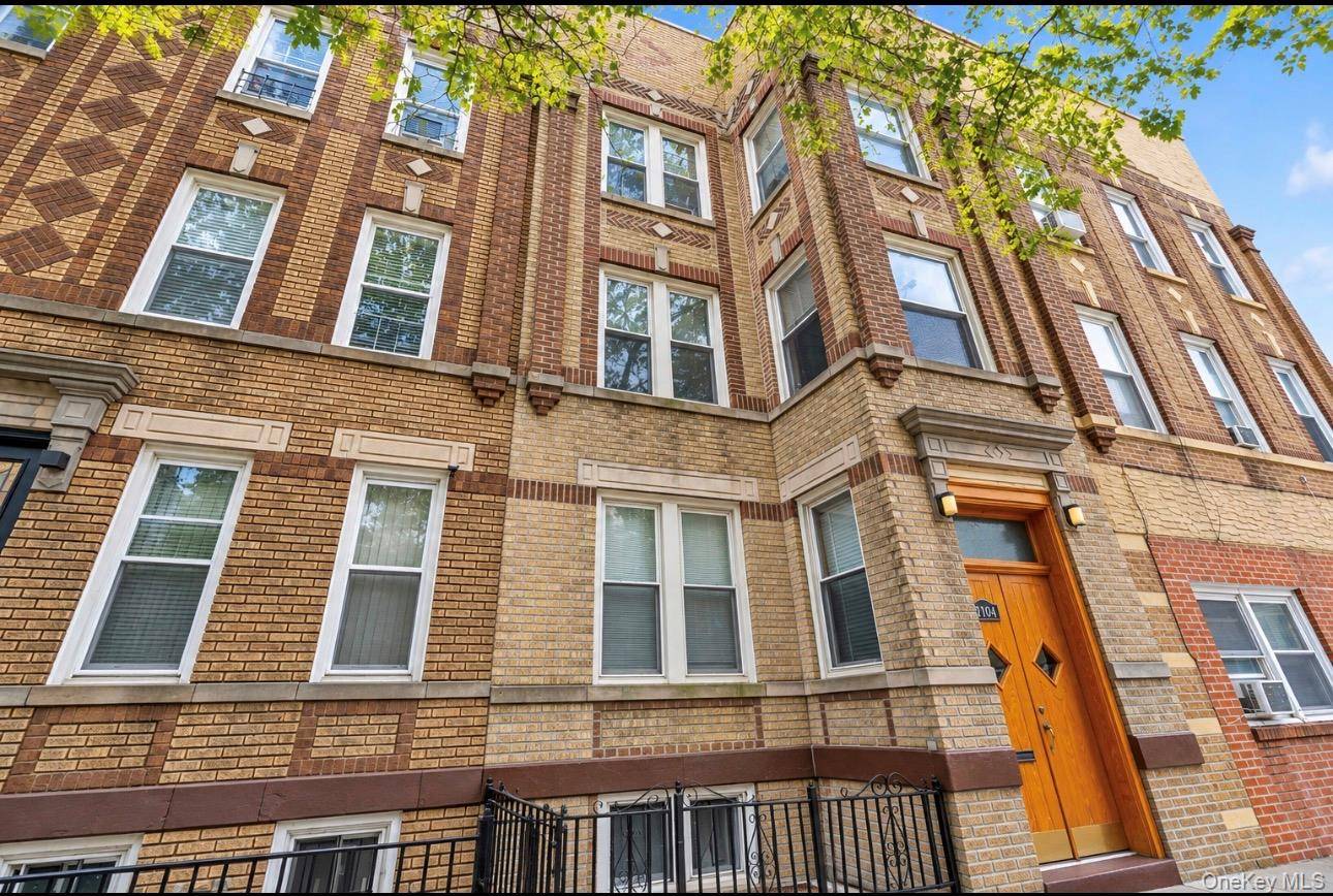 7104 67th PL, Ridgewood, NY 11385