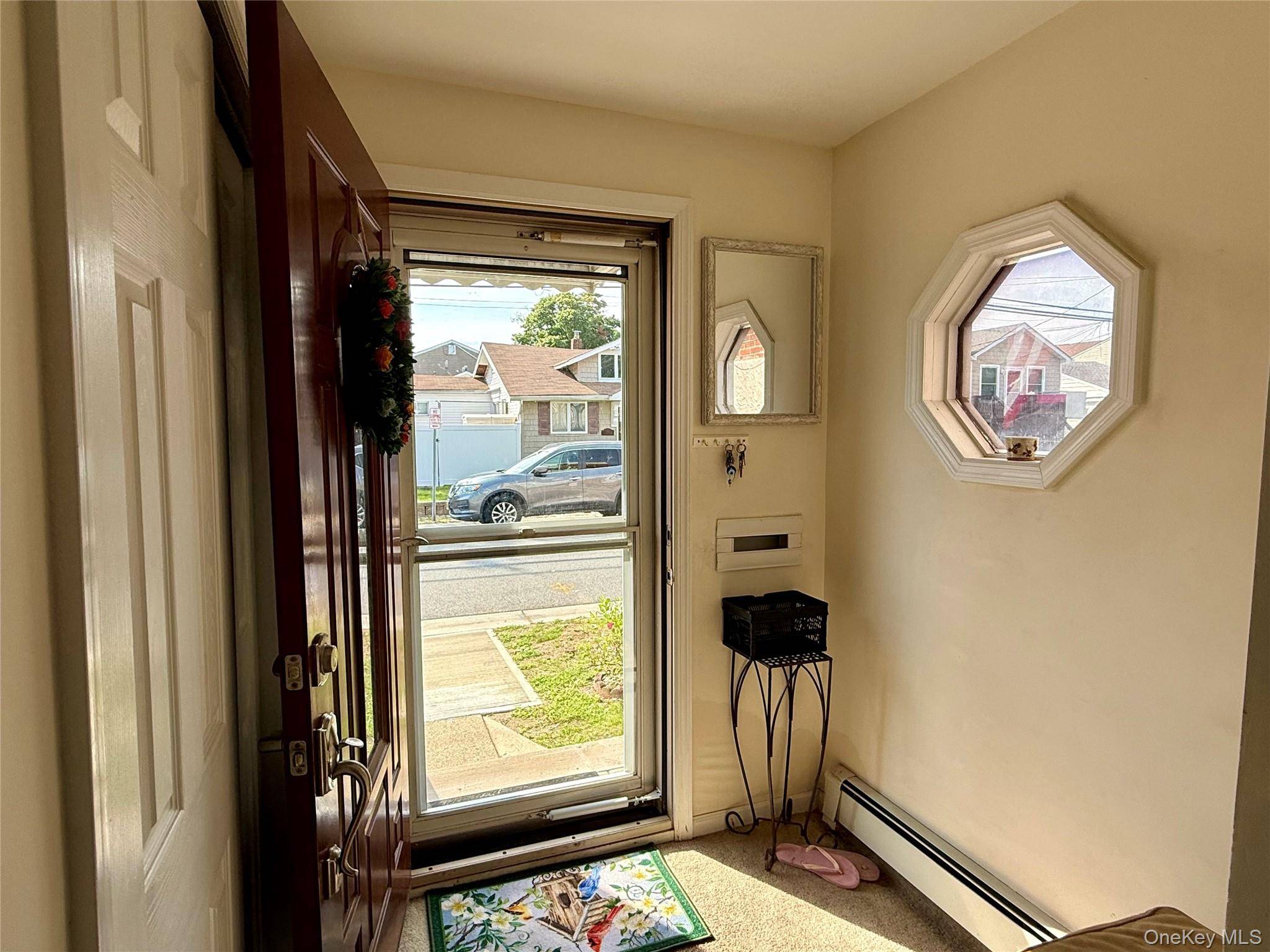 39 West BLVD, East Rockaway, NY 11518