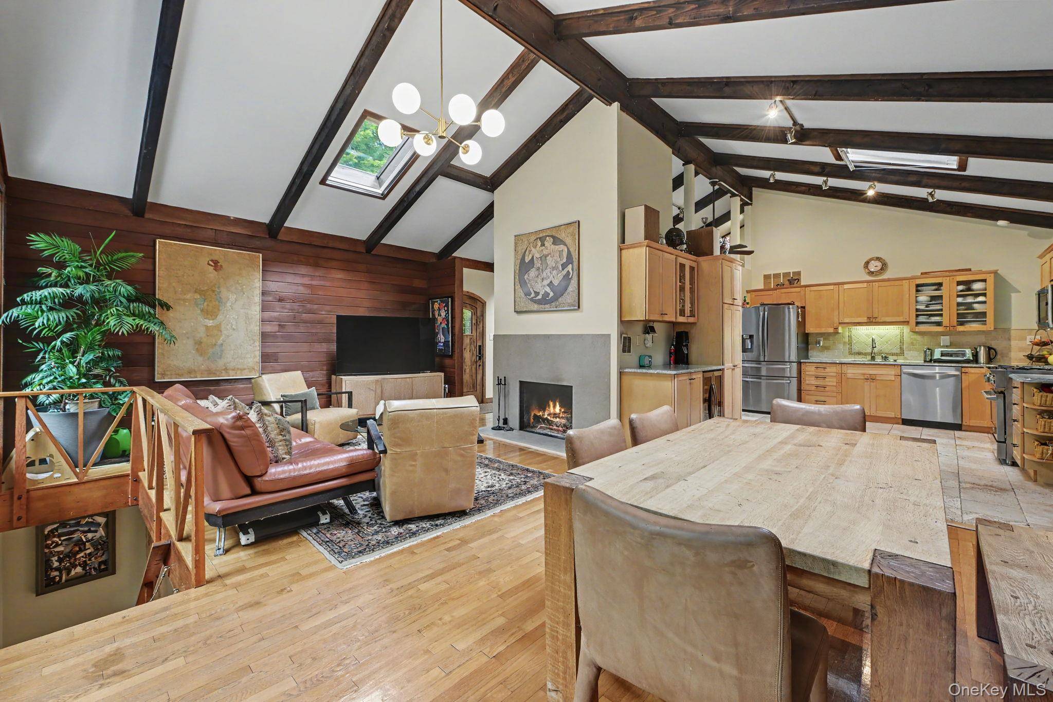 380 Long Ridge RD, Pound Ridge, NY 10576