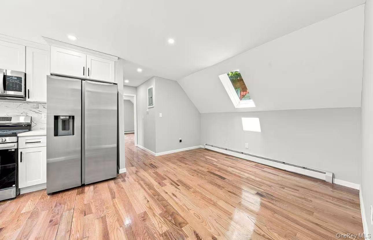 13714 bedell ST, Springfield Gardens, NY 11413