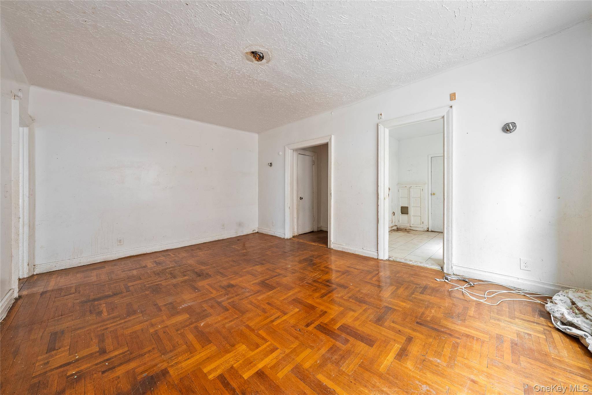 1715 Nelson Avenue #4H, Bronx, NY 10453