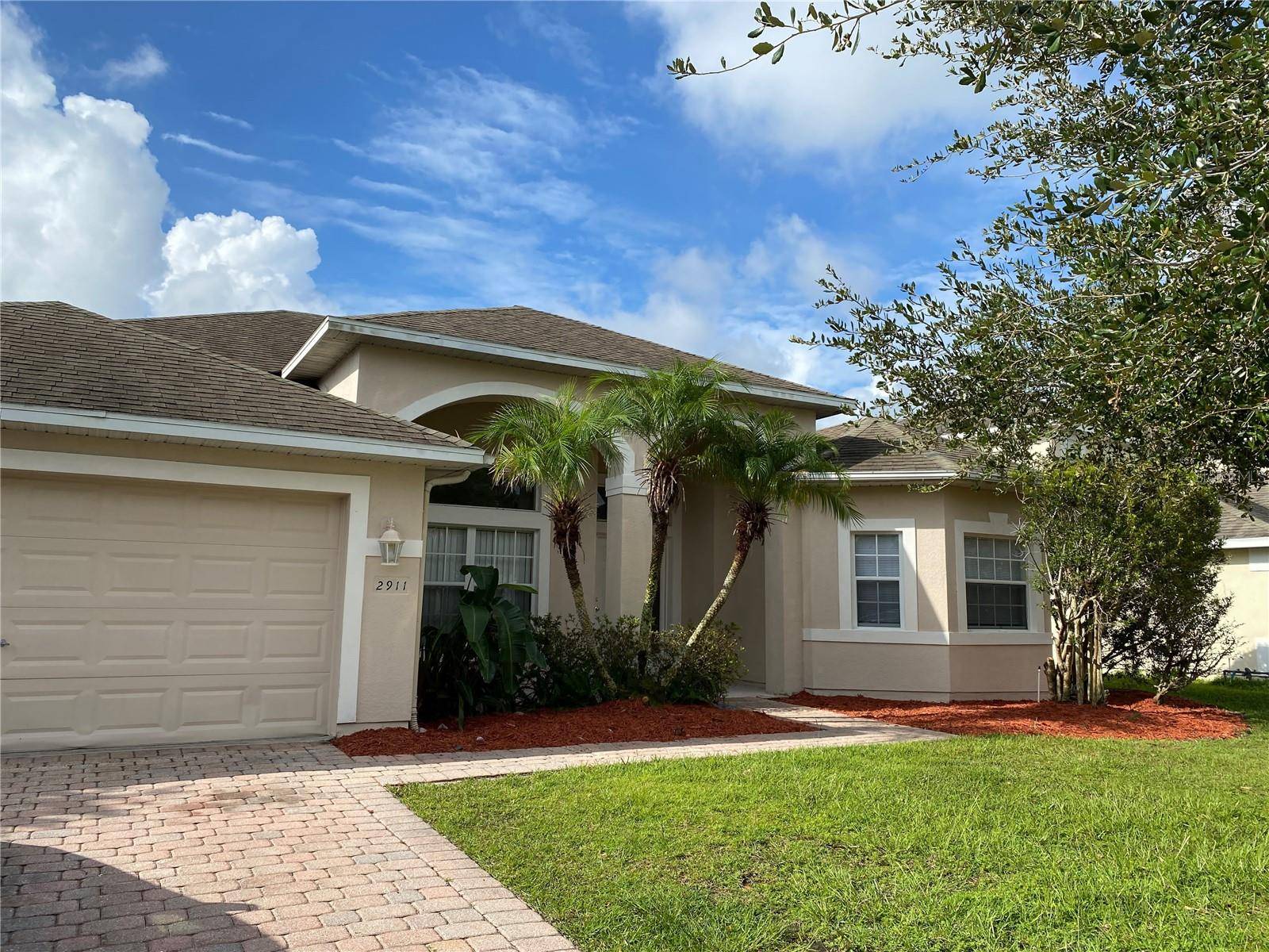 2911 SWEETSPIRE CIR, Kissimmee, FL 34746