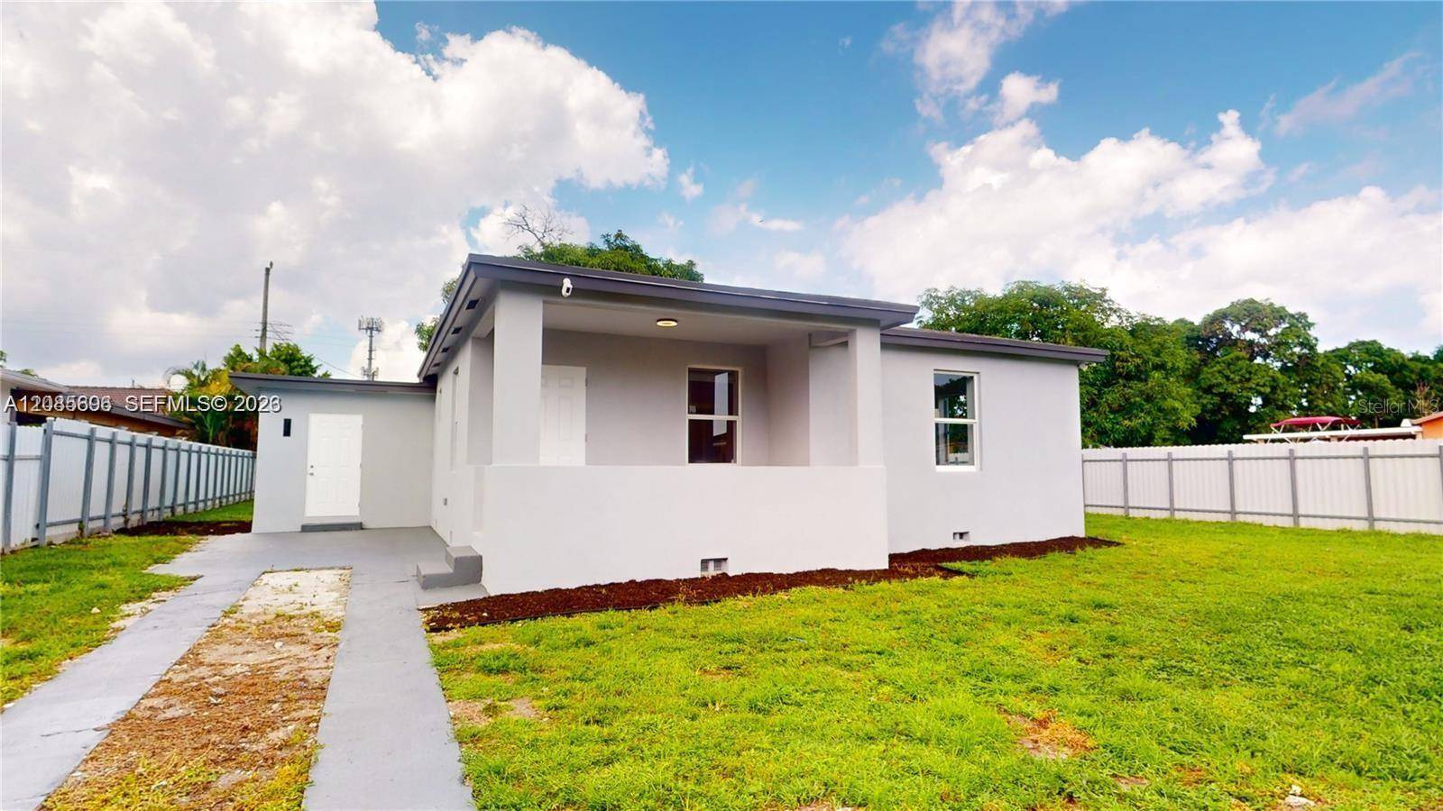 511 SE 2ND ST, Hialeah, FL 33010