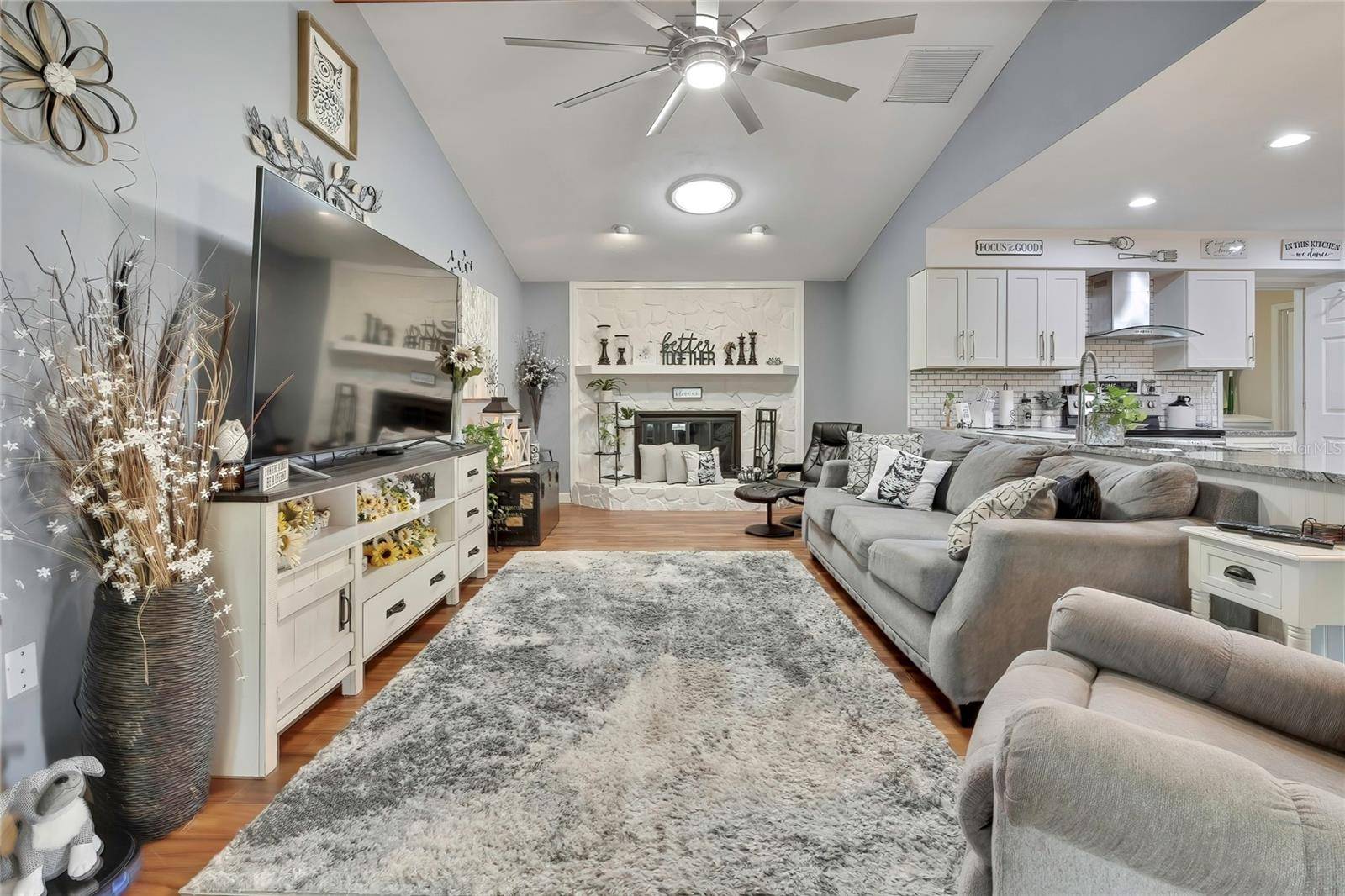 8098 SHORECREST CT, Spring Hill, FL 34606