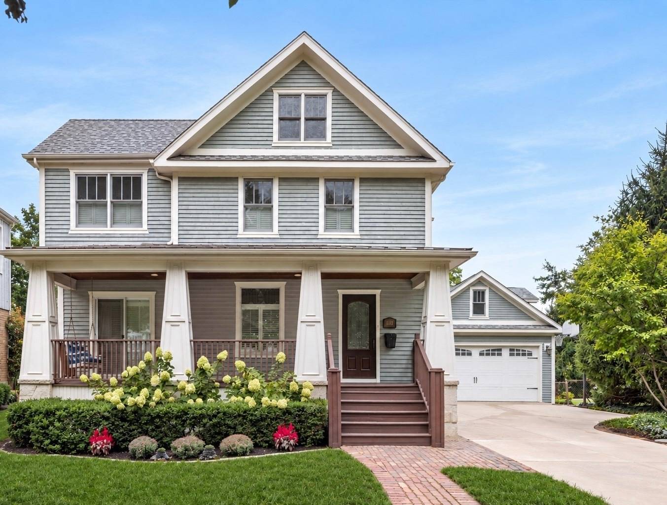 16 S Monroe ST, Hinsdale, IL 60521