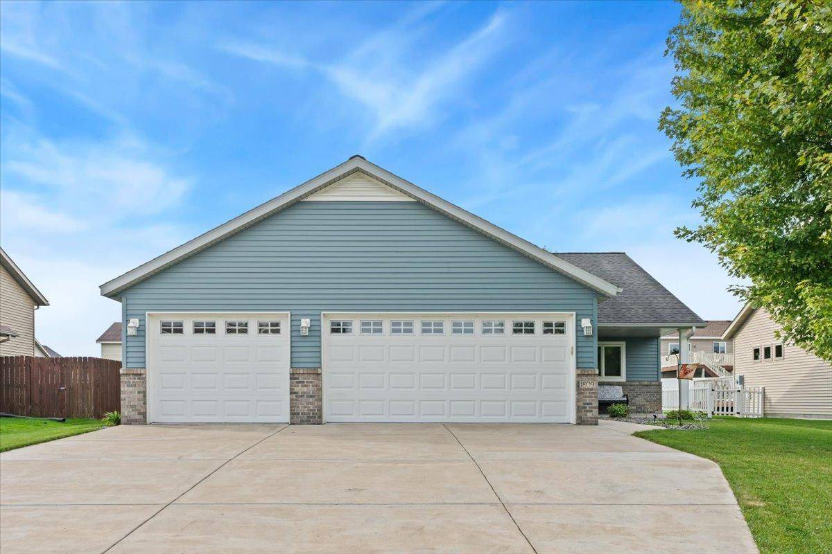 1809 7th ST N, Sartell, MN 56377
