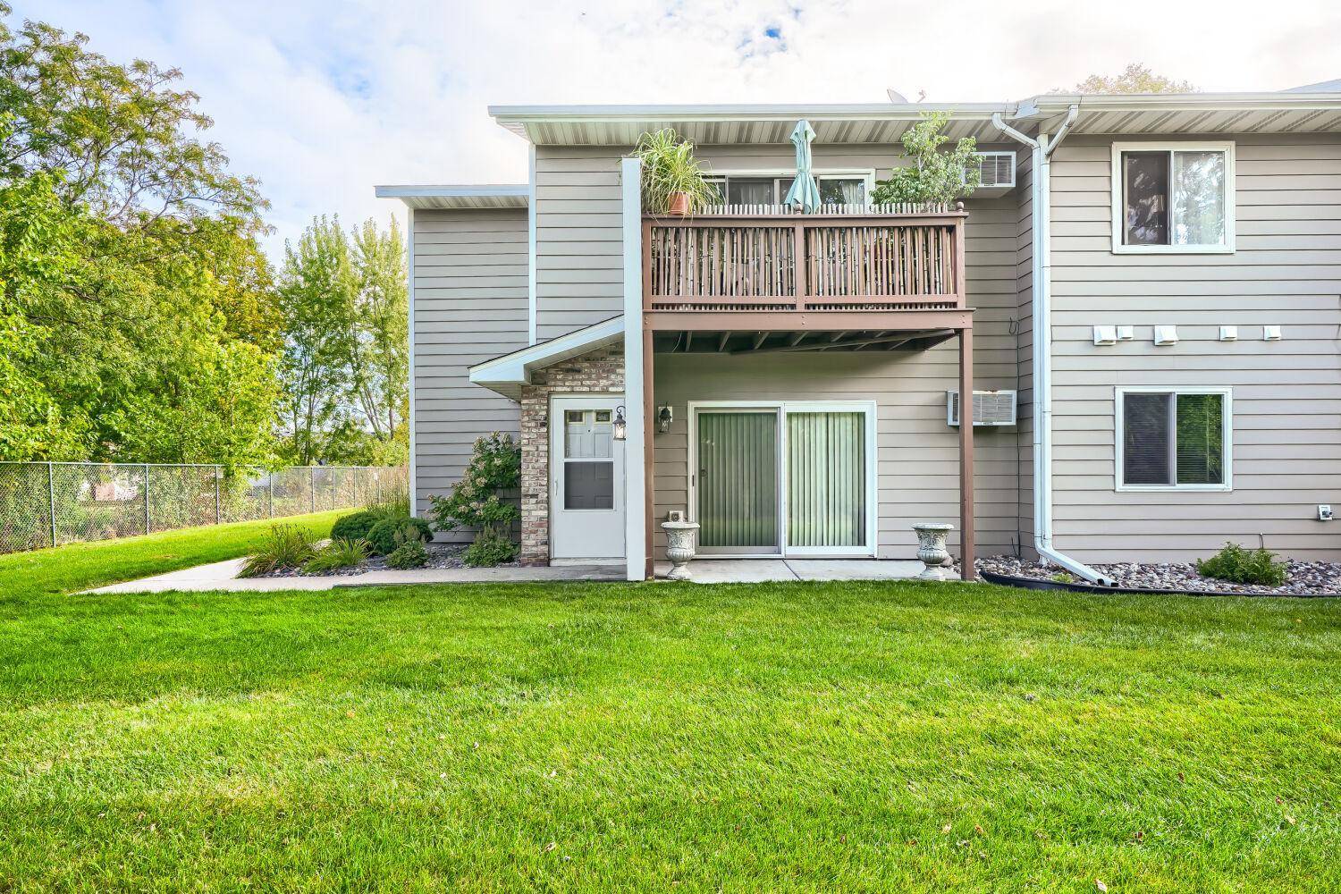 4515 Cinnamon Ridge TRL #A, Eagan, MN 55122