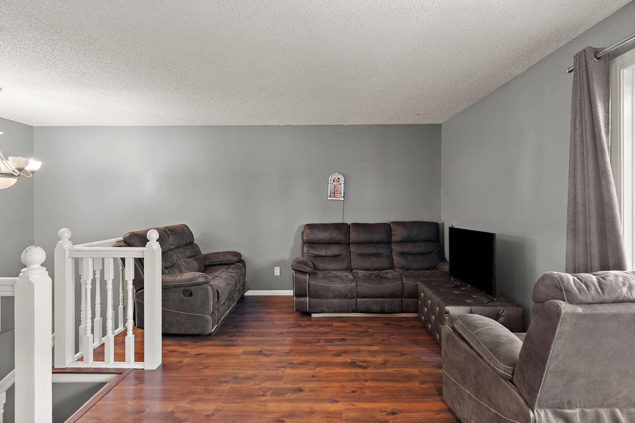 6 110th LN NW, Coon Rapids, MN 55448