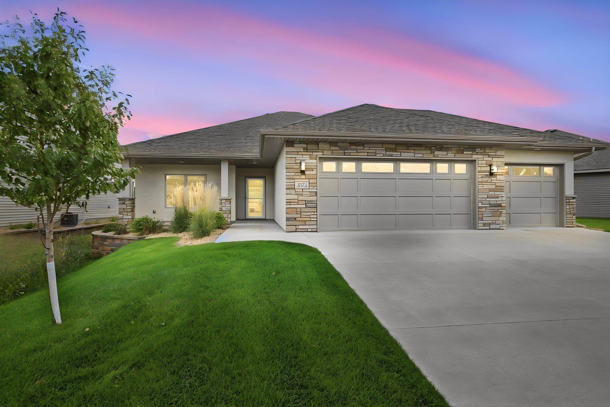4272 30th ST S, Saint Cloud, MN 56301