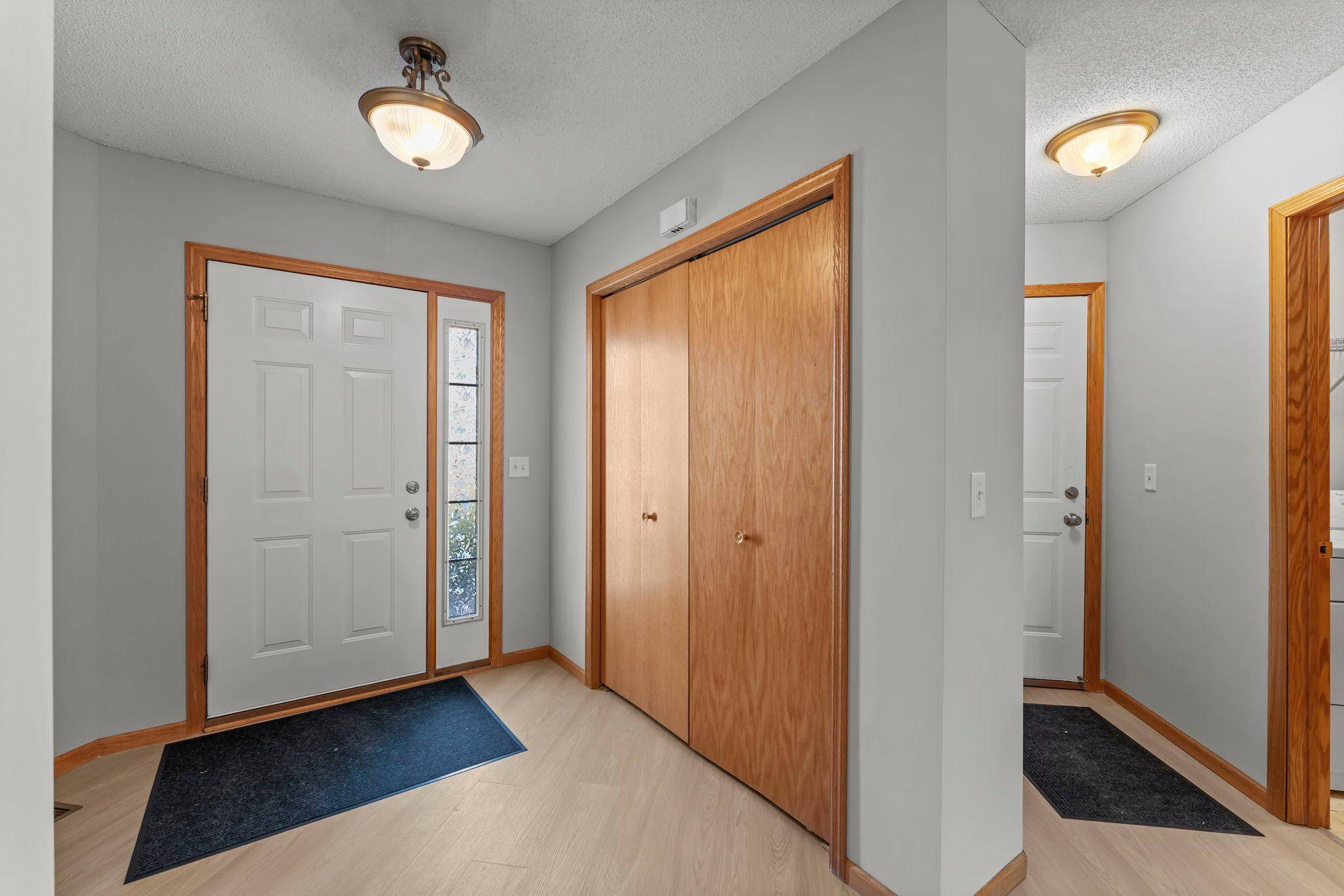 2187 Cleveland WAY S, Cambridge, MN 55008