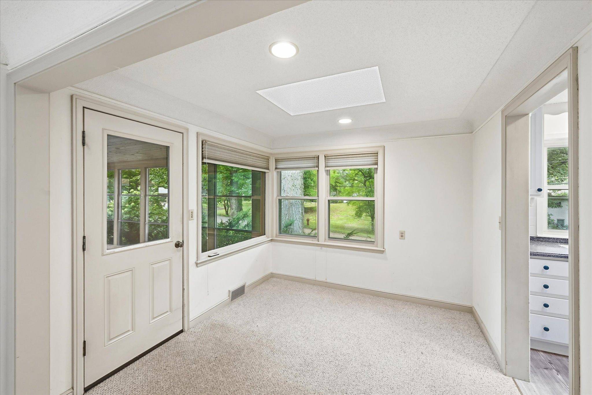14310 Quigley RD, Minnetonka, MN 55345
