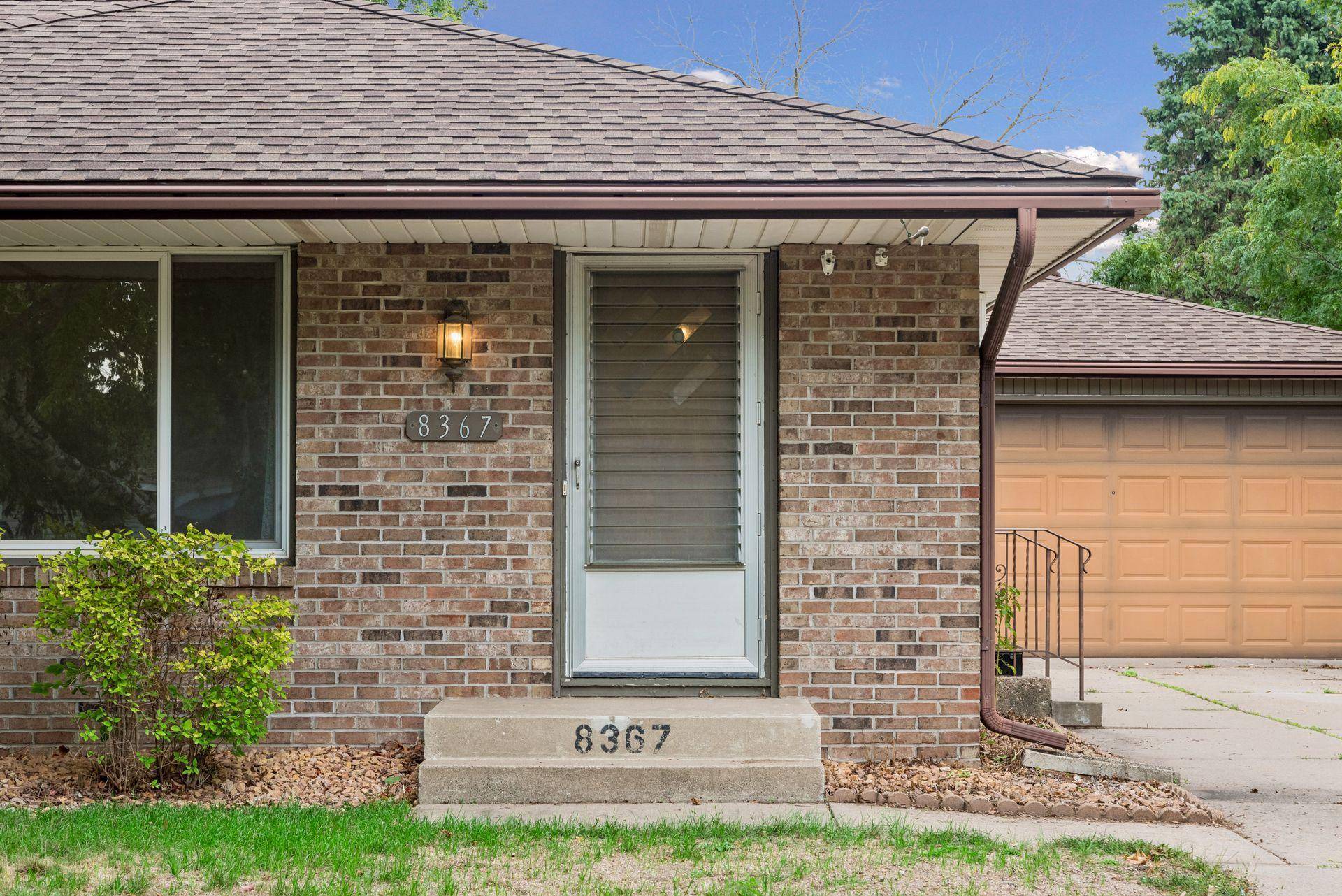 8367 Greene AVE S, Cottage Grove, MN 55016