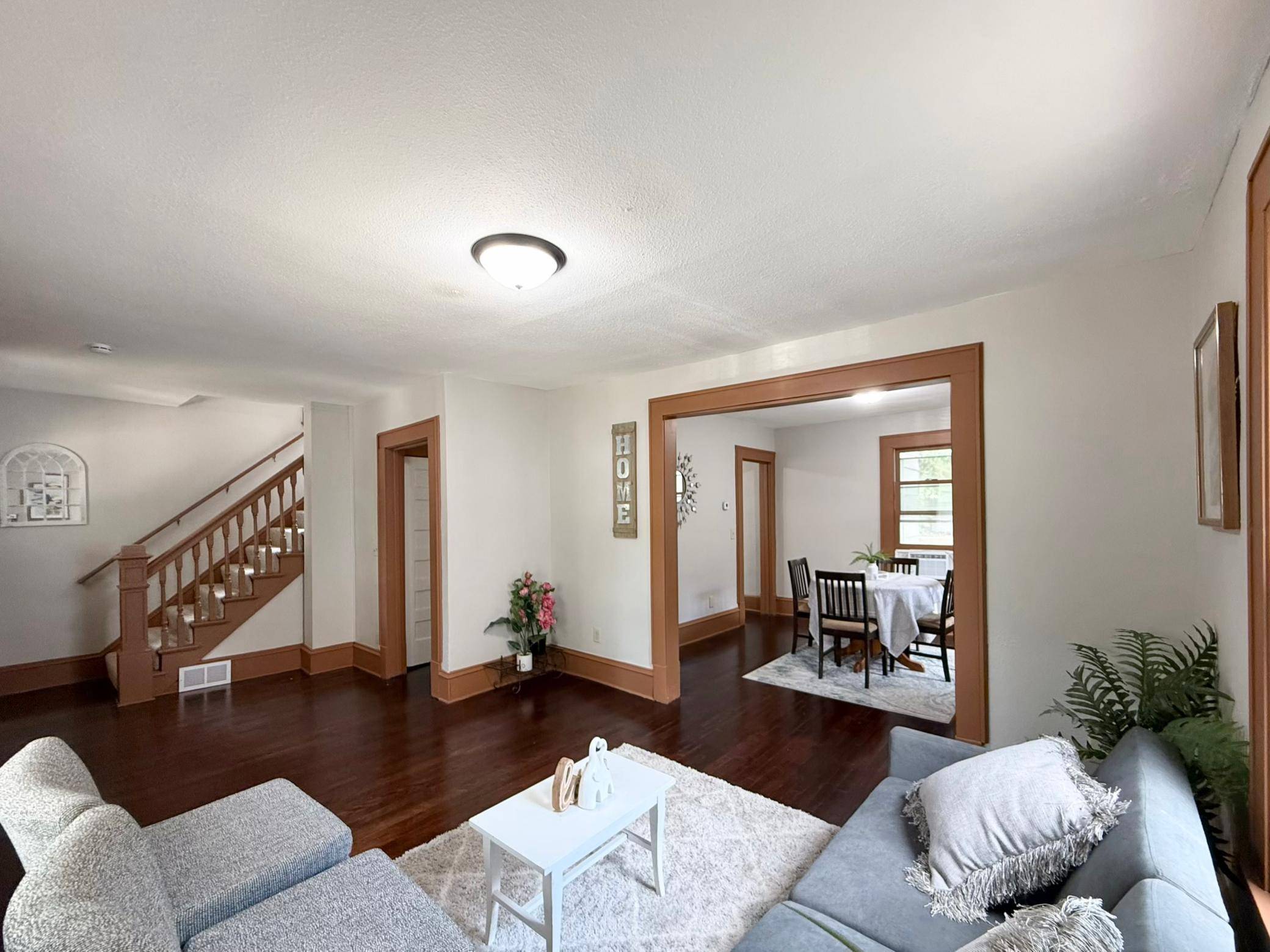 324 Topping ST, Saint Paul, MN 55117