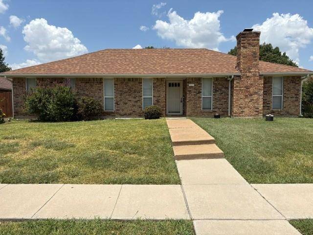 1611 Steenson Drive, Carrollton, TX 75007