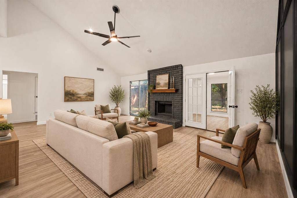 6301 Minuteman Lane, Arlington, TX 76002