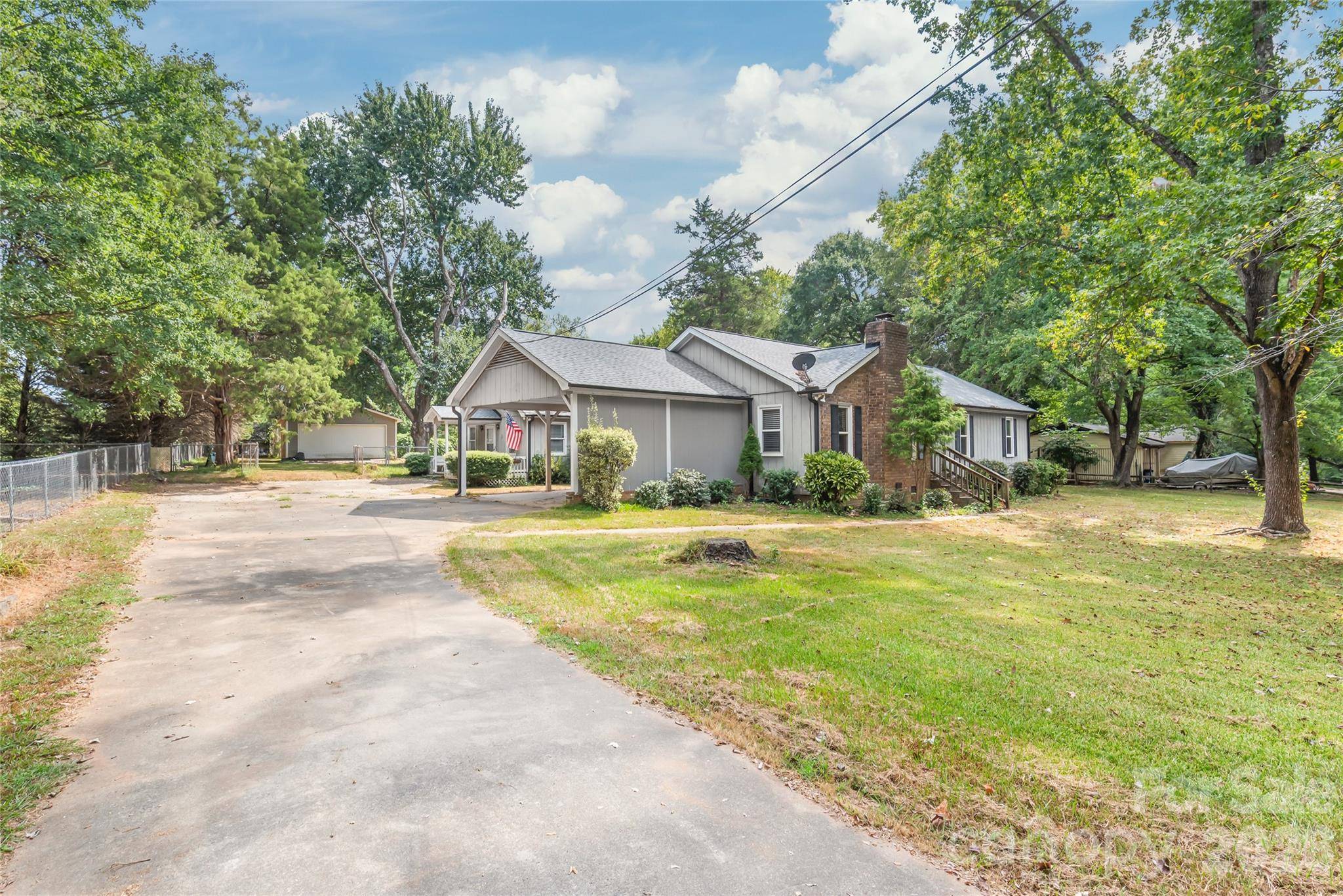 1011 Robin LN, Rock Hill, SC 29730