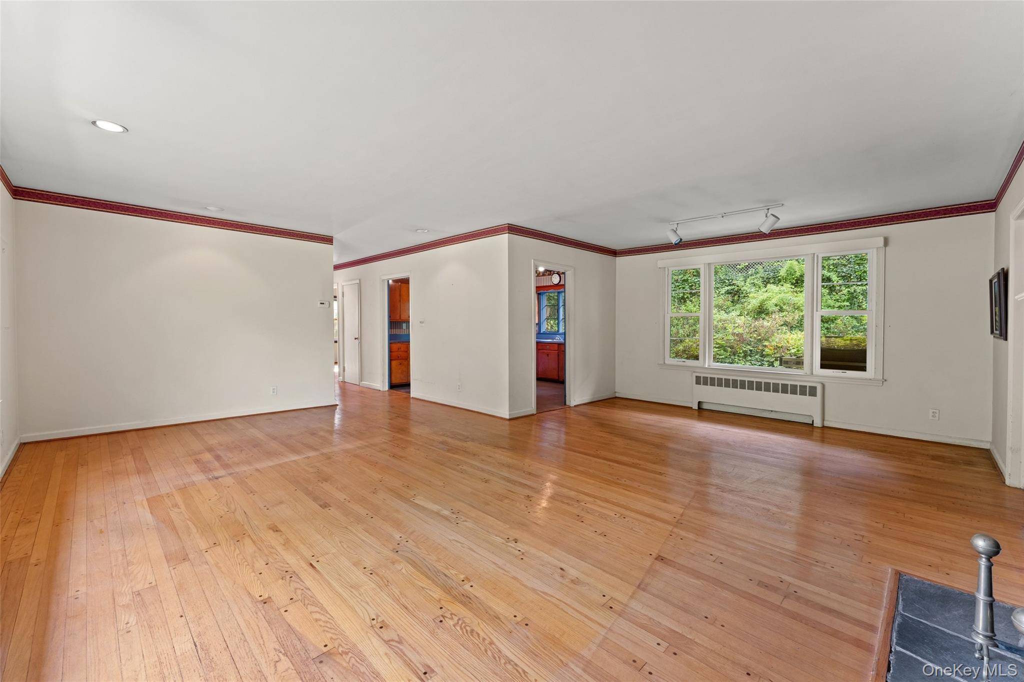 418 Read AVE, Yonkers, NY 10707