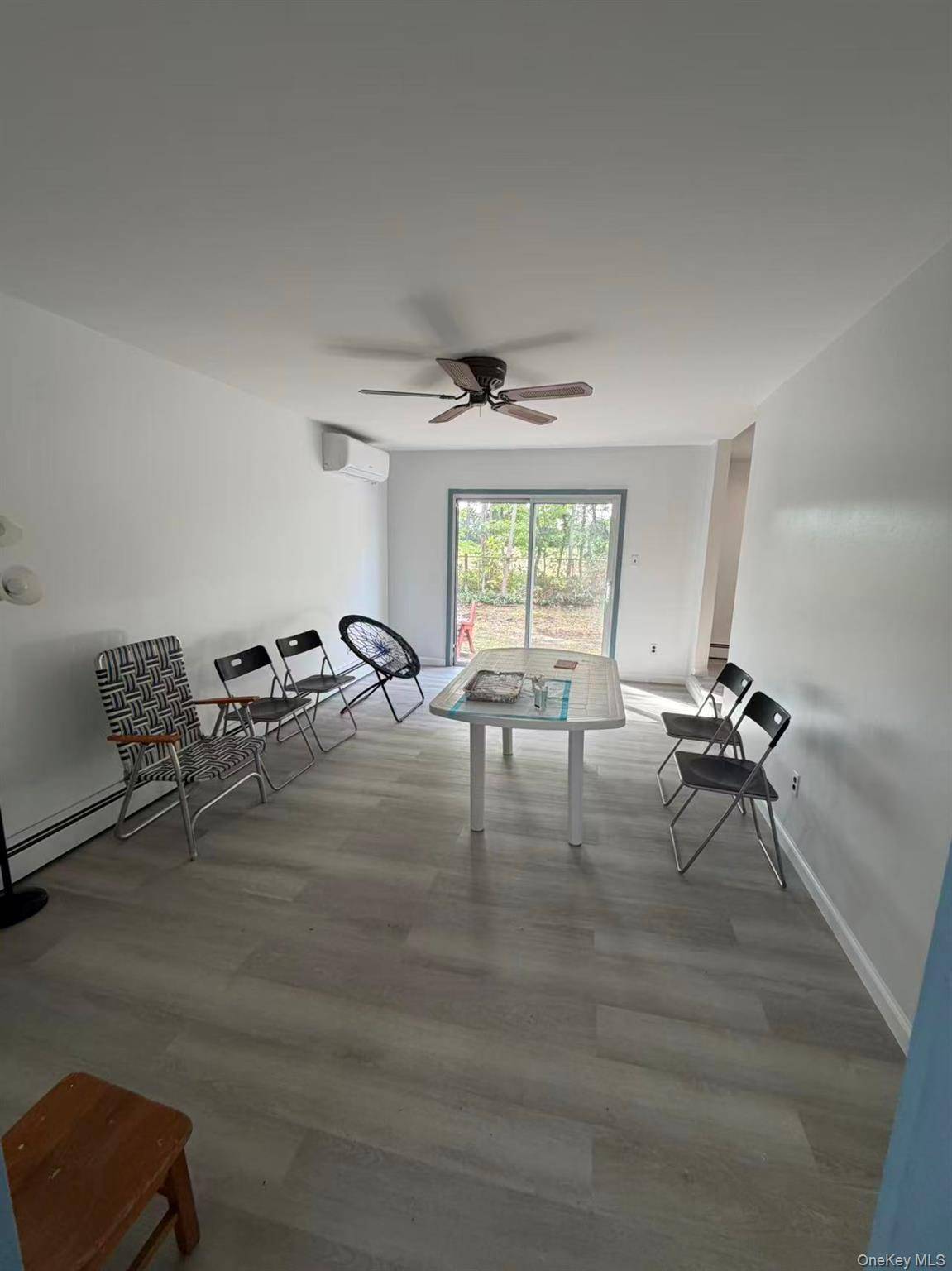 16 Ave J, Ronkonkoma, NY 11779