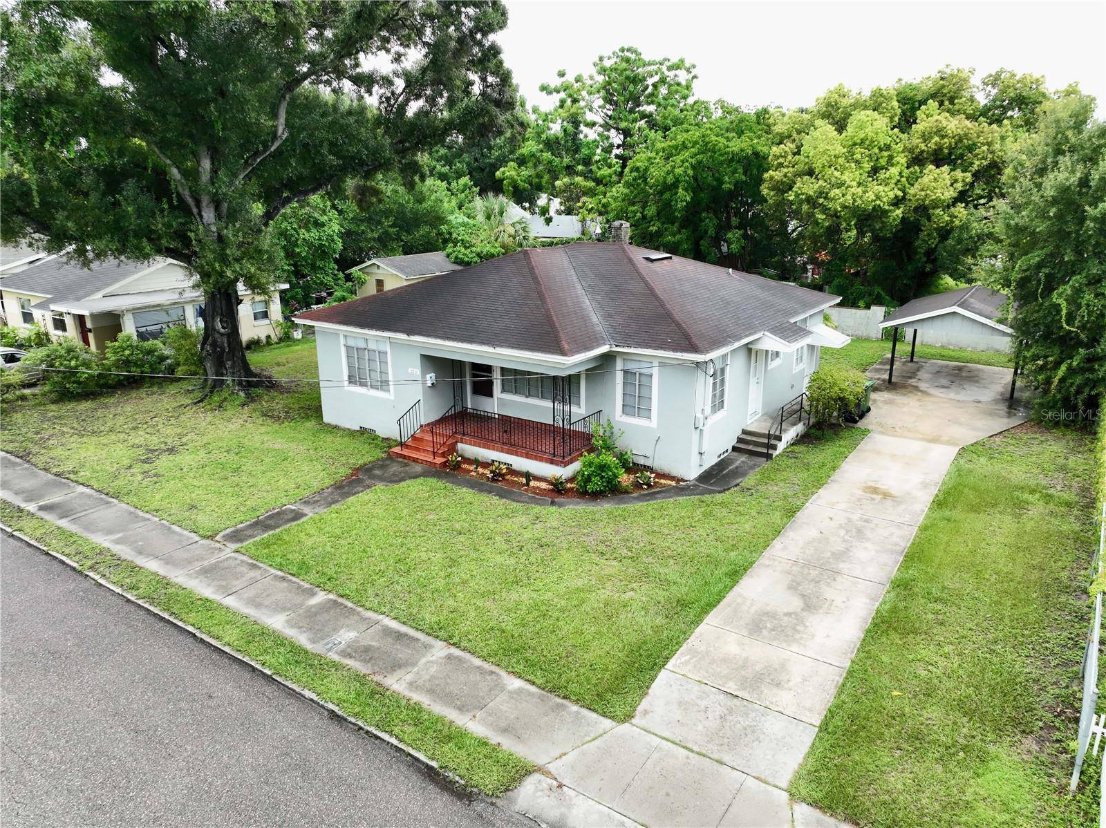 2211 DURHAM ST, Tampa, FL 33605