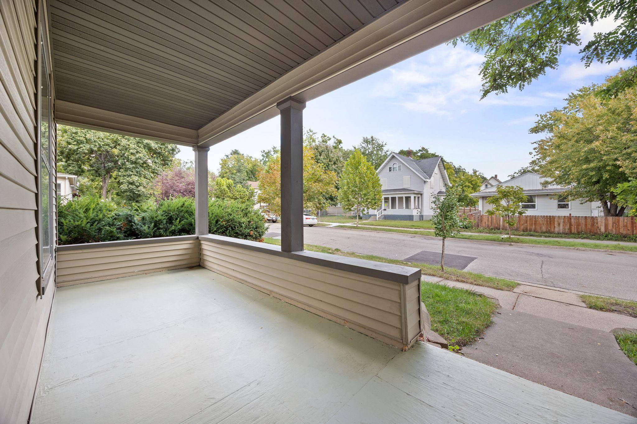 2927 Girard AVE N, Minneapolis, MN 55411