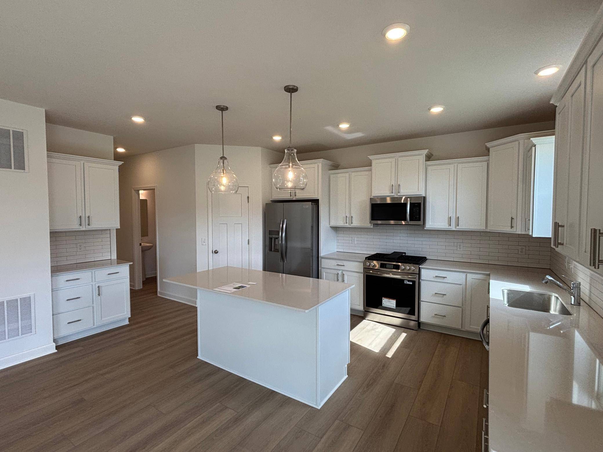 824 150th LN NW, Andover, MN 55304