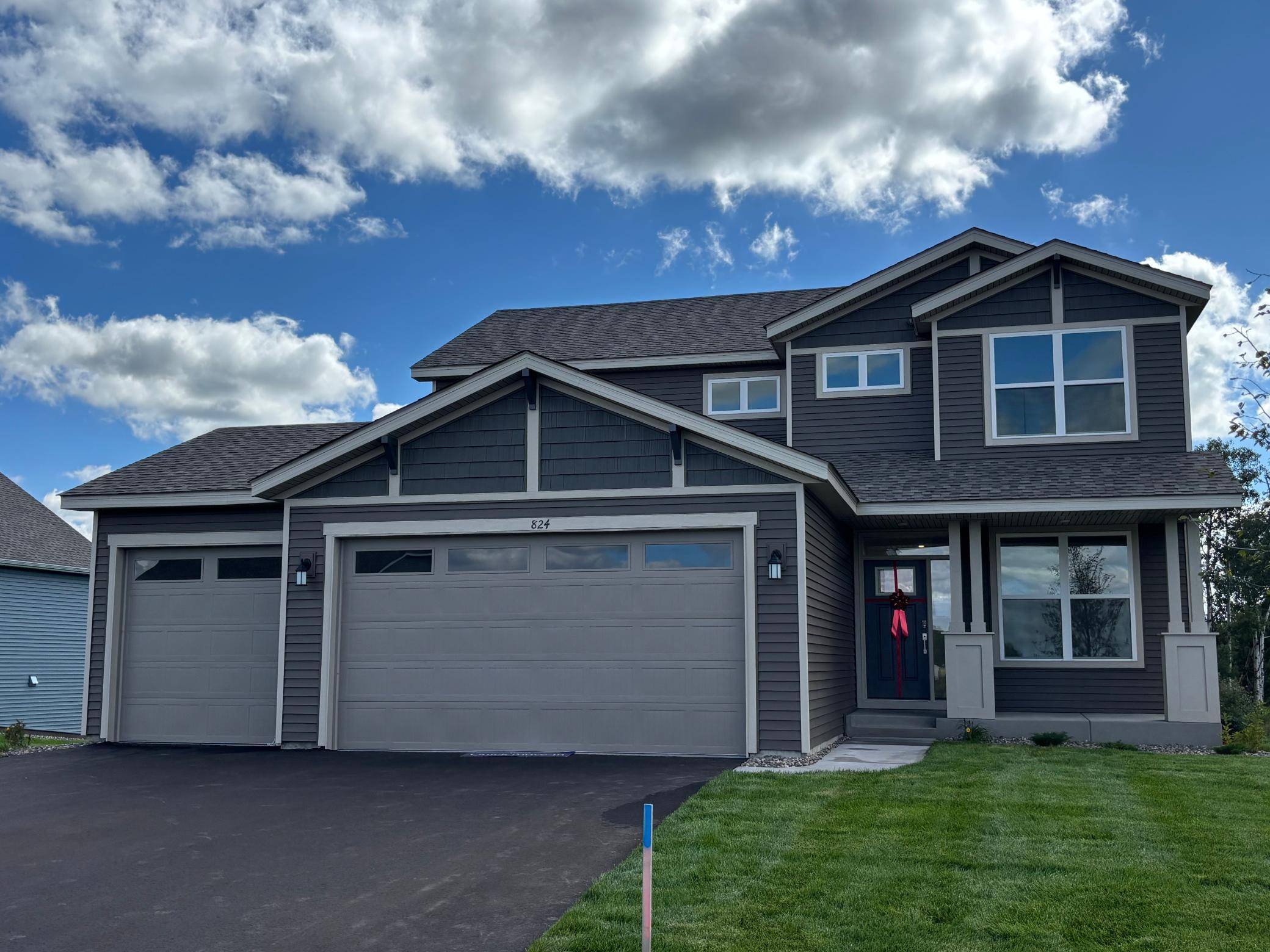 824 150th LN NW, Andover, MN 55304
