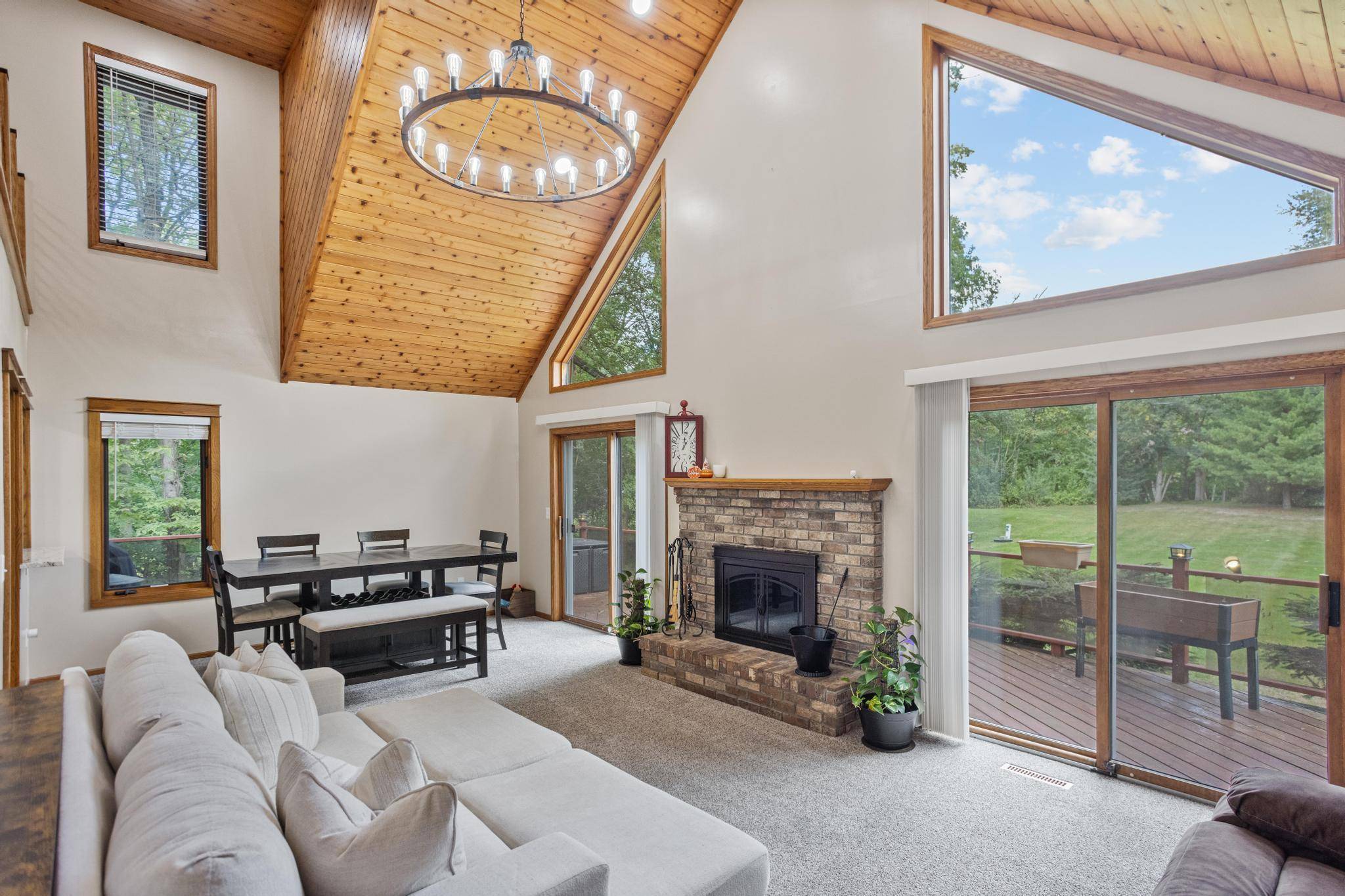 11172 198th AVE NW, Elk River, MN 55330