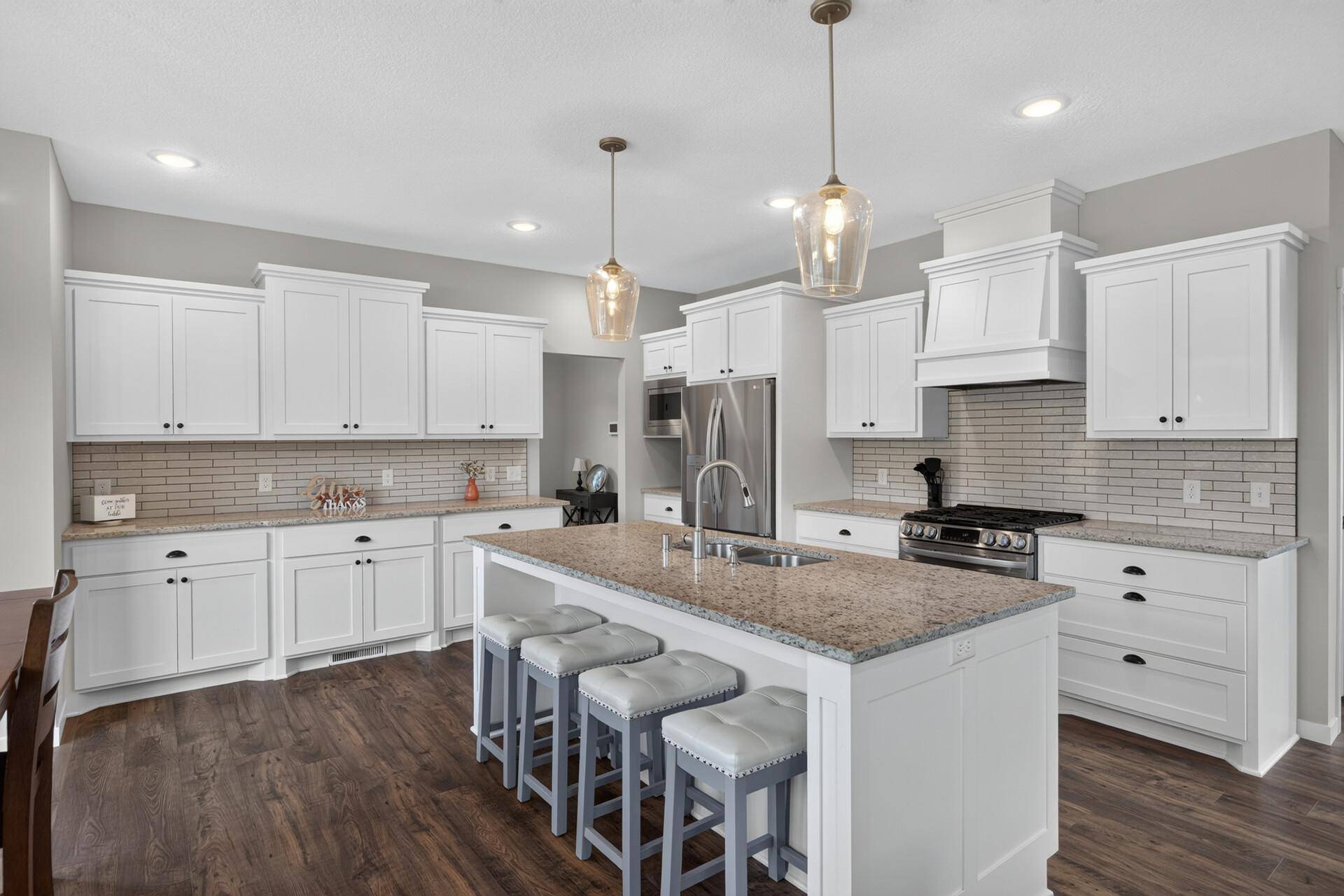 87 144th LN NW, Andover, MN 55304