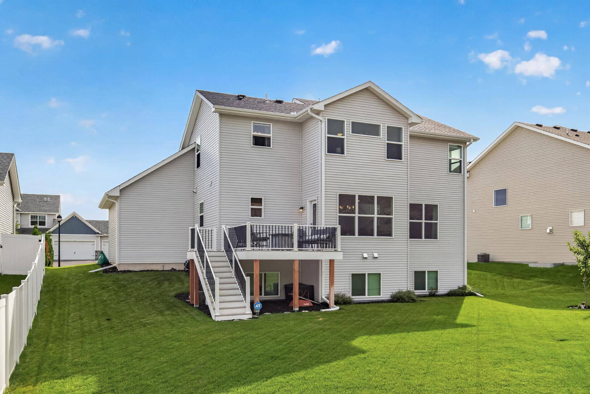 87 144th LN NW, Andover, MN 55304