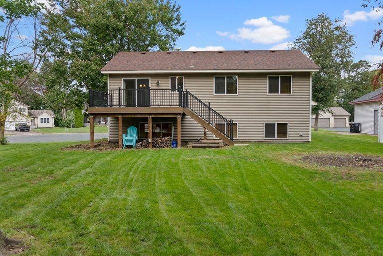 23611 Flora CT NW, Saint Francis, MN 55070