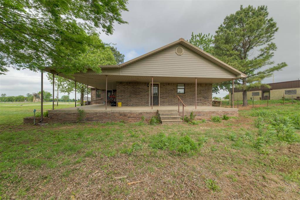 519 N Main ST, Elmore City, OK 73433