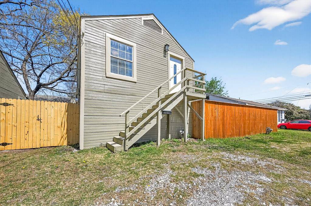 115 S Morris Street #1/2, Mckinney, TX 75069
