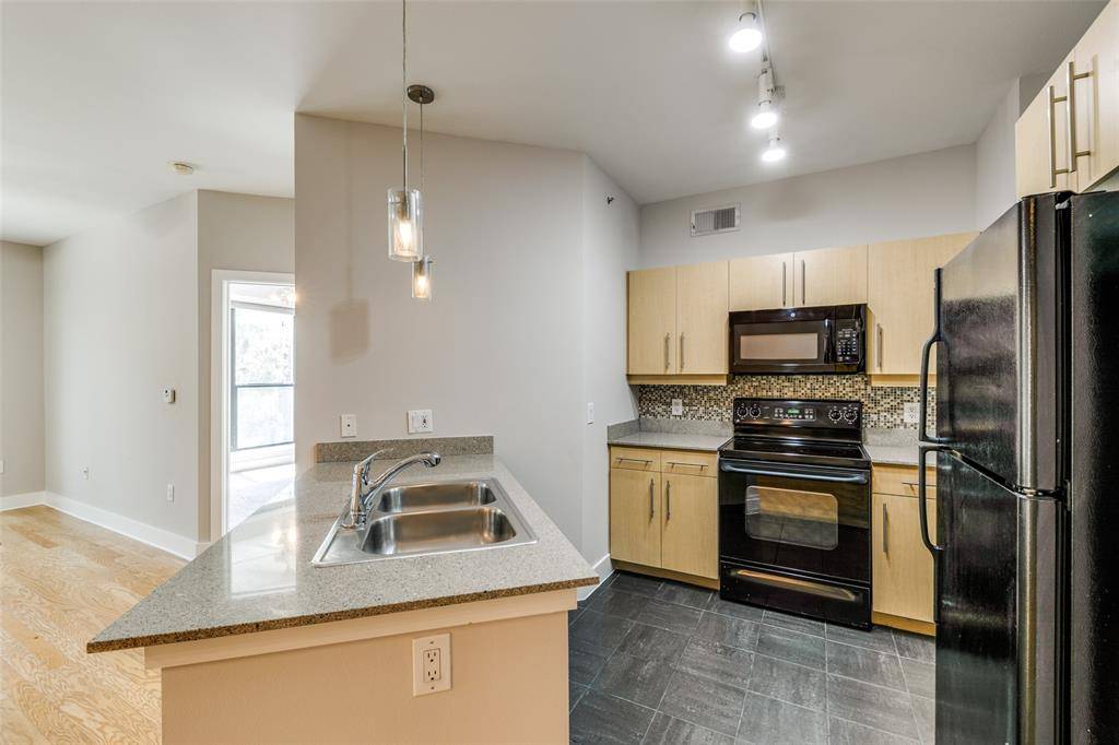 4414 Cedar Springs Road #207, Dallas, TX 75219
