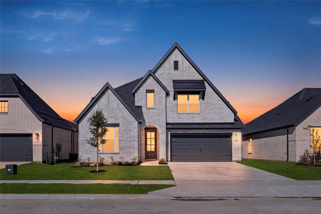 17208 Oxborough Drive, Fort Worth, TX 76247