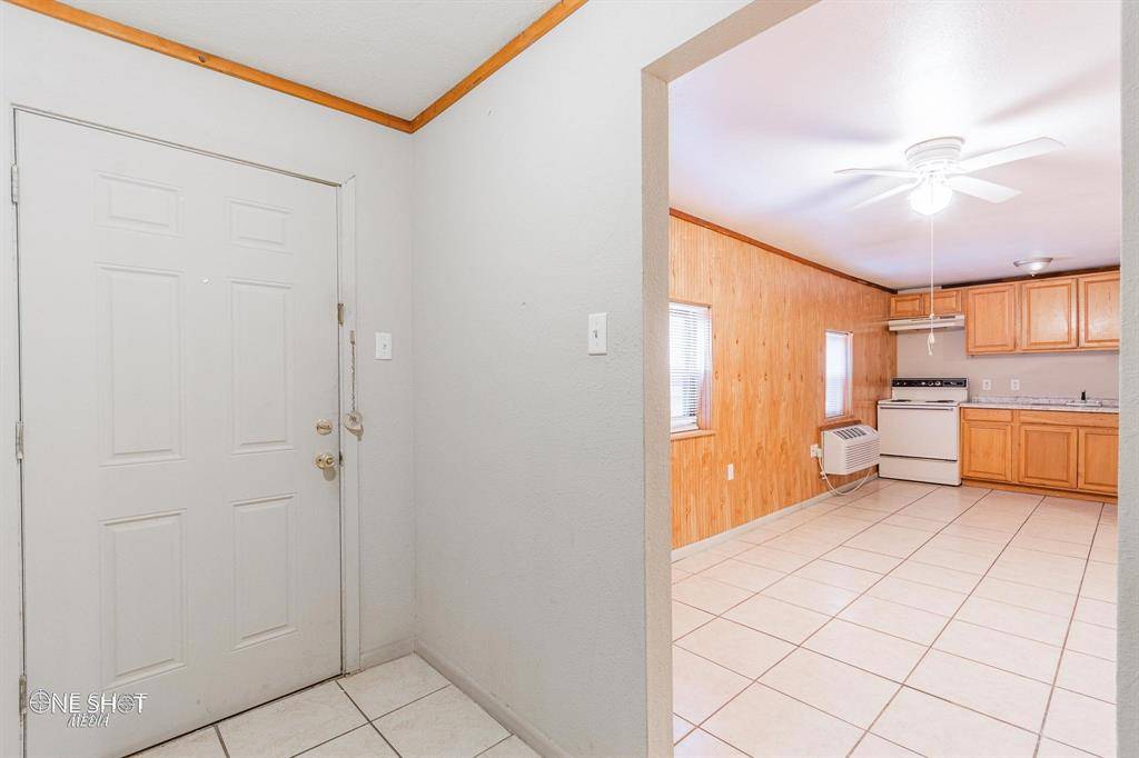 104 College Drive #B, Abilene, TX 79601