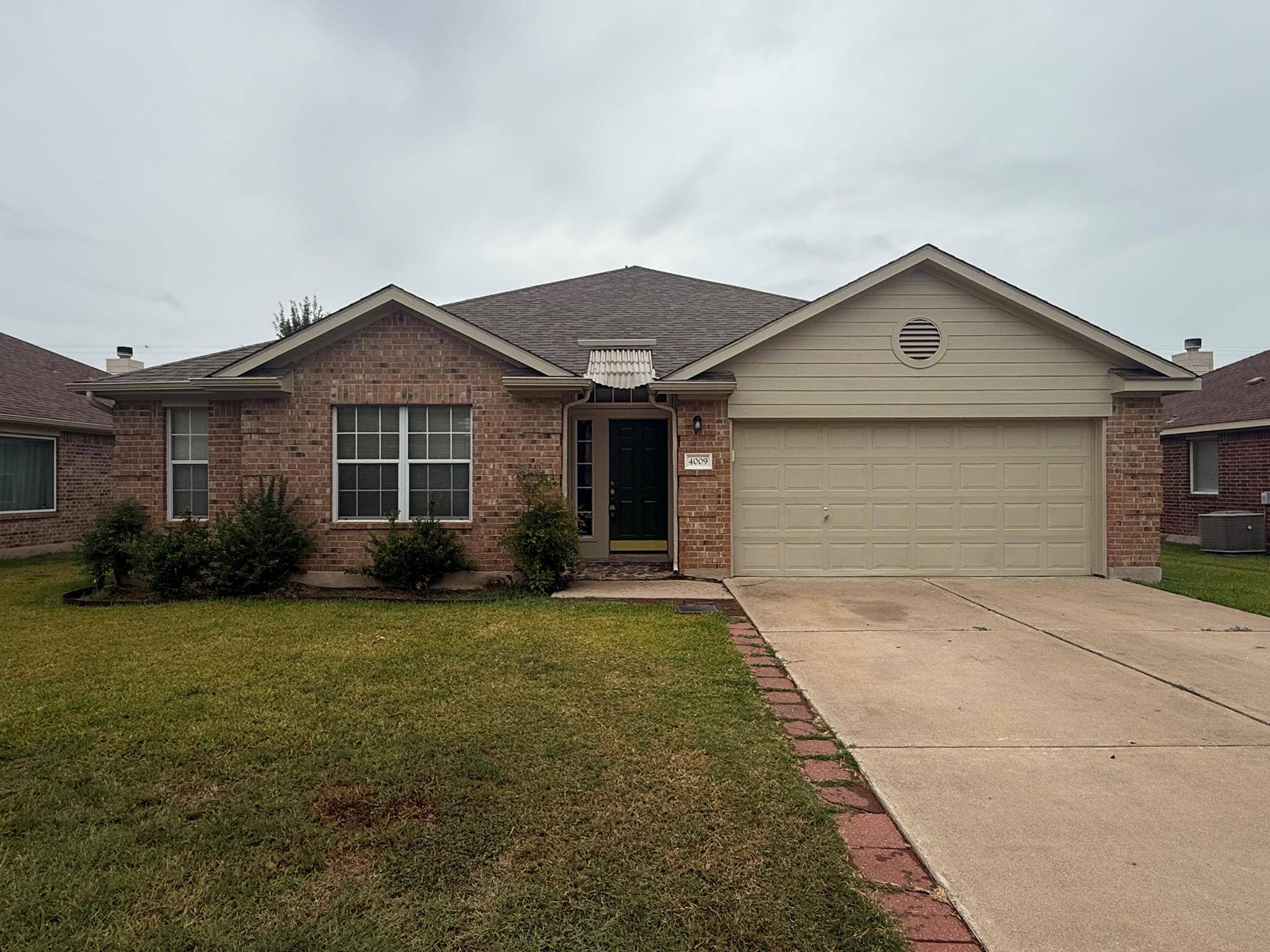 4009 Kerley CT, Hutto, TX 78634