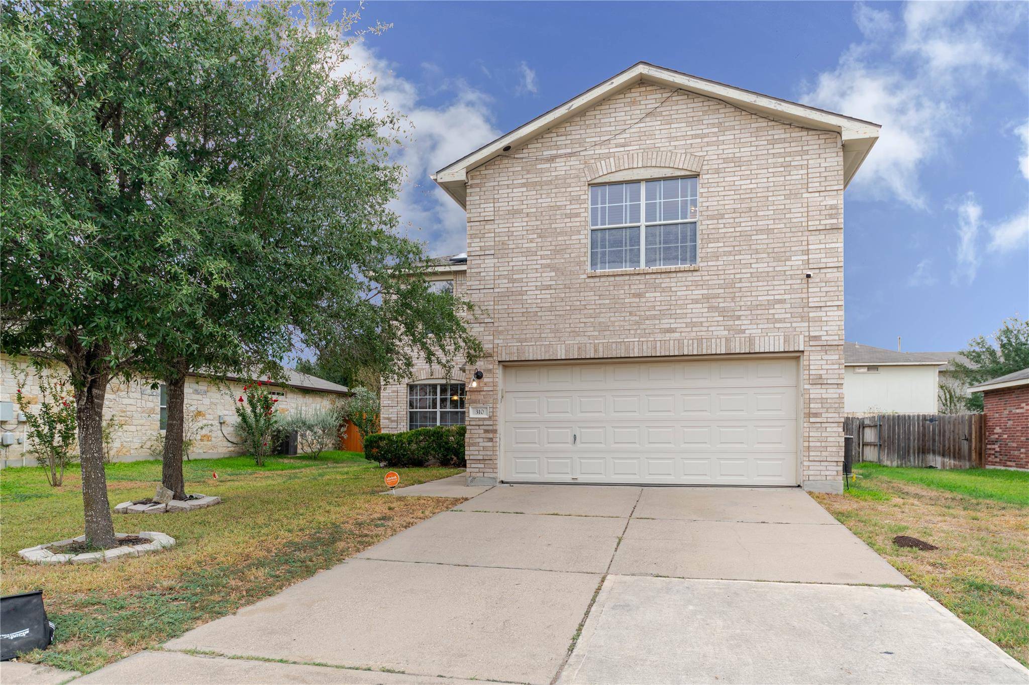 310 Antelope TRL, Bastrop, TX 78602