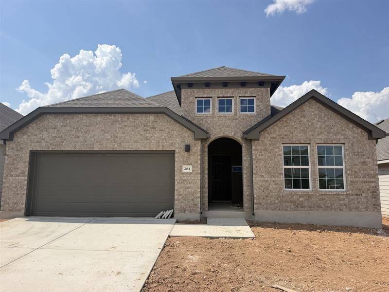 204 Seattle Slew DR, Jarrell, TX 76537