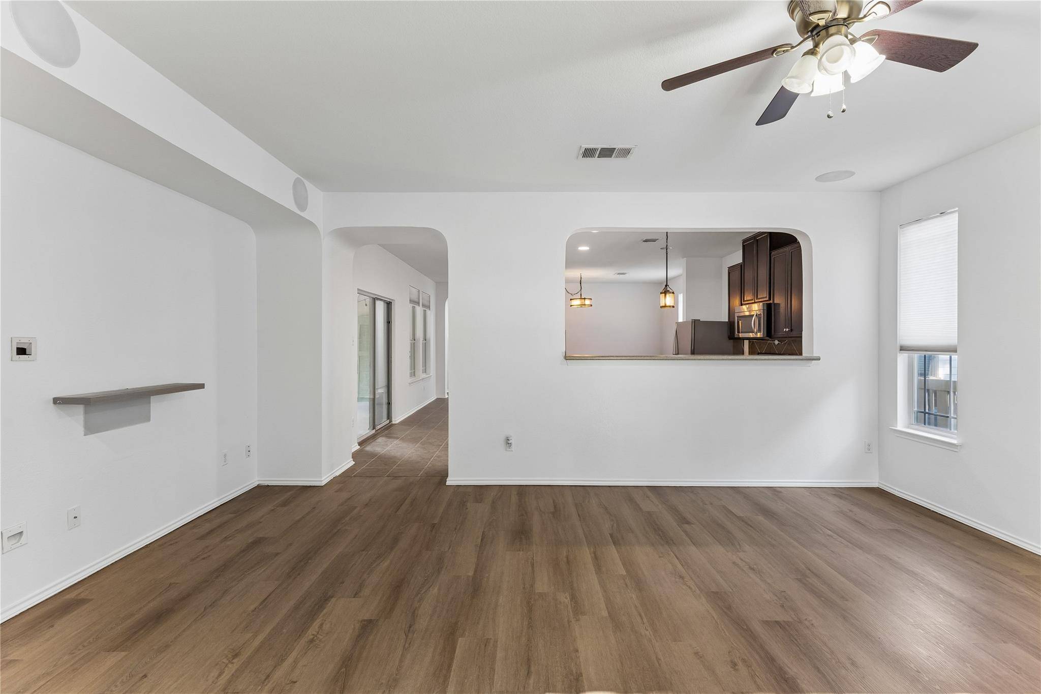 2182 Herzog, Kyle, TX 78640