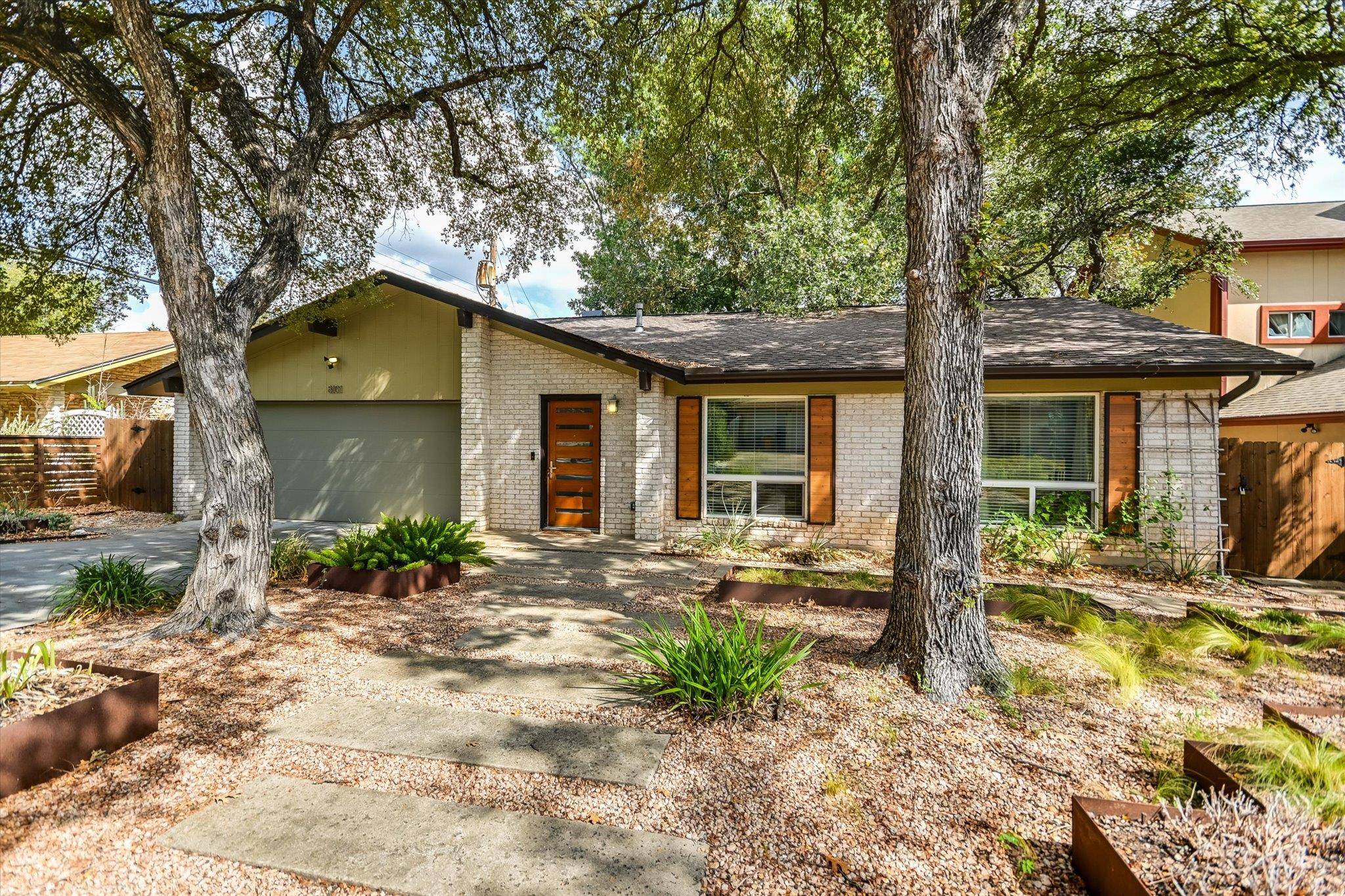 8101 Ceberry DR, Austin, TX 78759