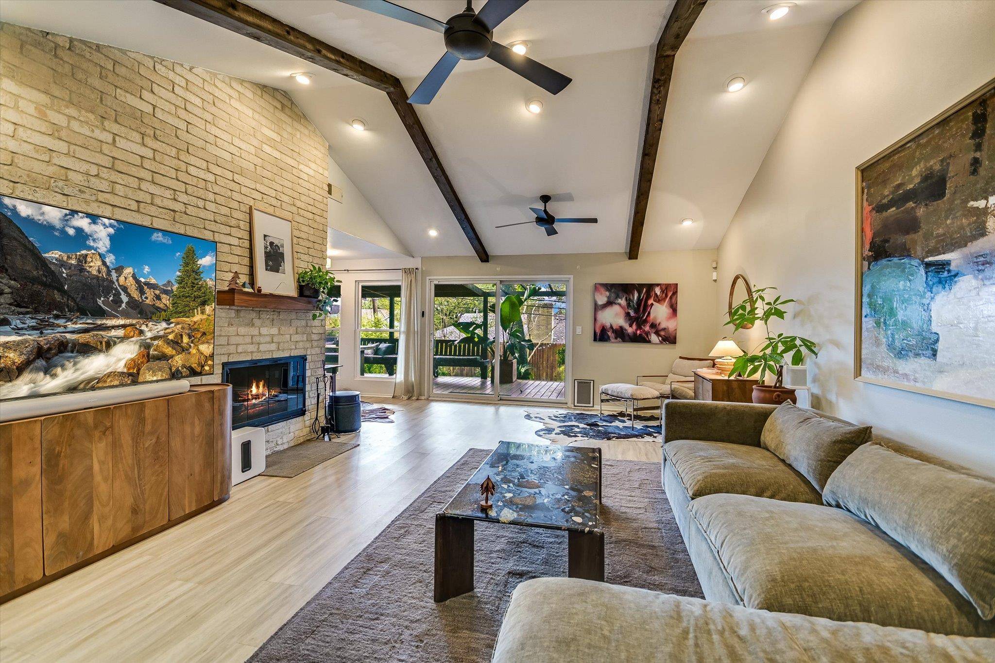 8101 Ceberry DR, Austin, TX 78759