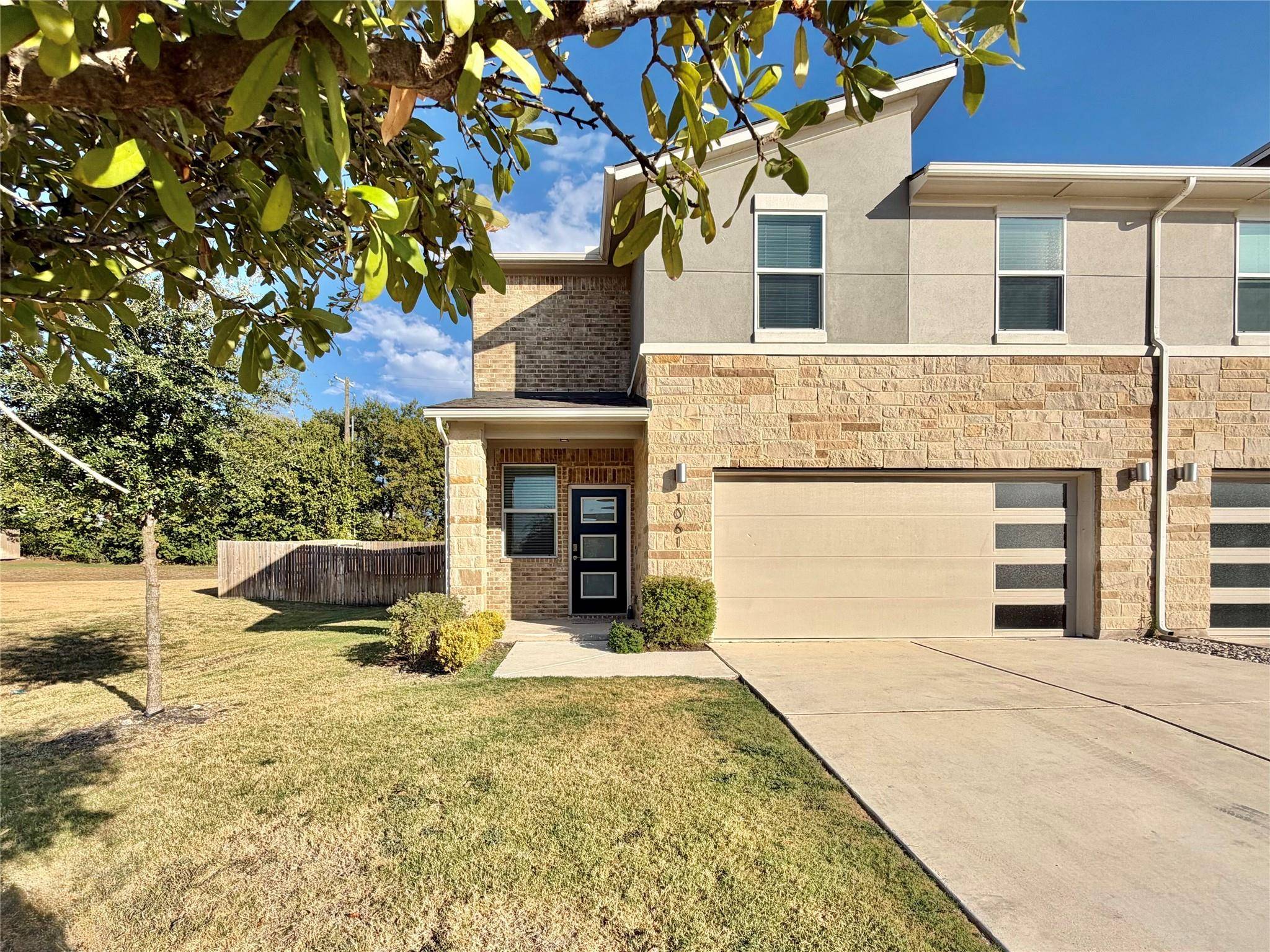 1061 Winnsboro LOOP, Round Rock, TX 78664