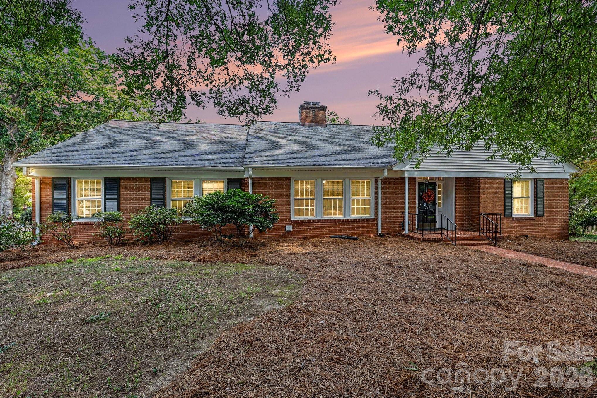 720 Oakmont DR, Asheboro, NC 27205