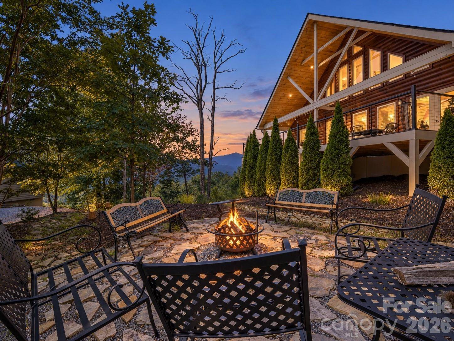 167 Hawks Nest TRL, Lake Lure, NC 28746