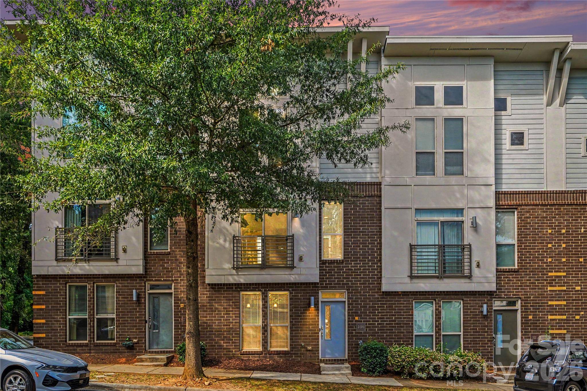 3509 Artists WAY, Charlotte, NC 28205