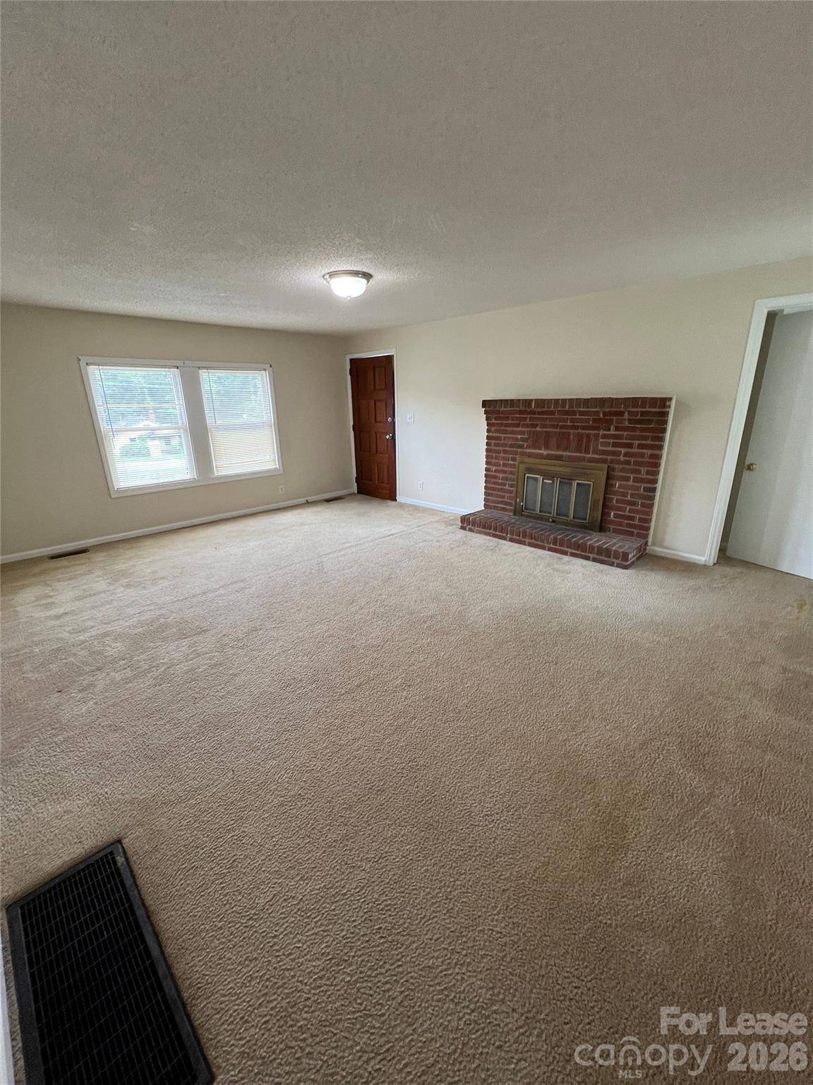 326 Mayflower AVE, Cramerton, NC 28032