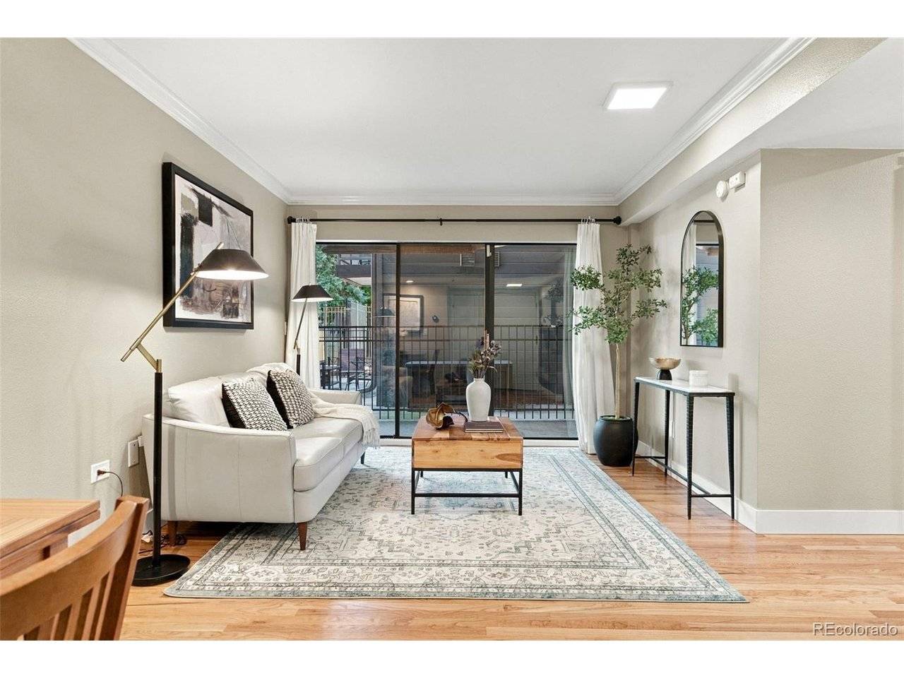 350 N Detroit #109, Denver, CO 80206