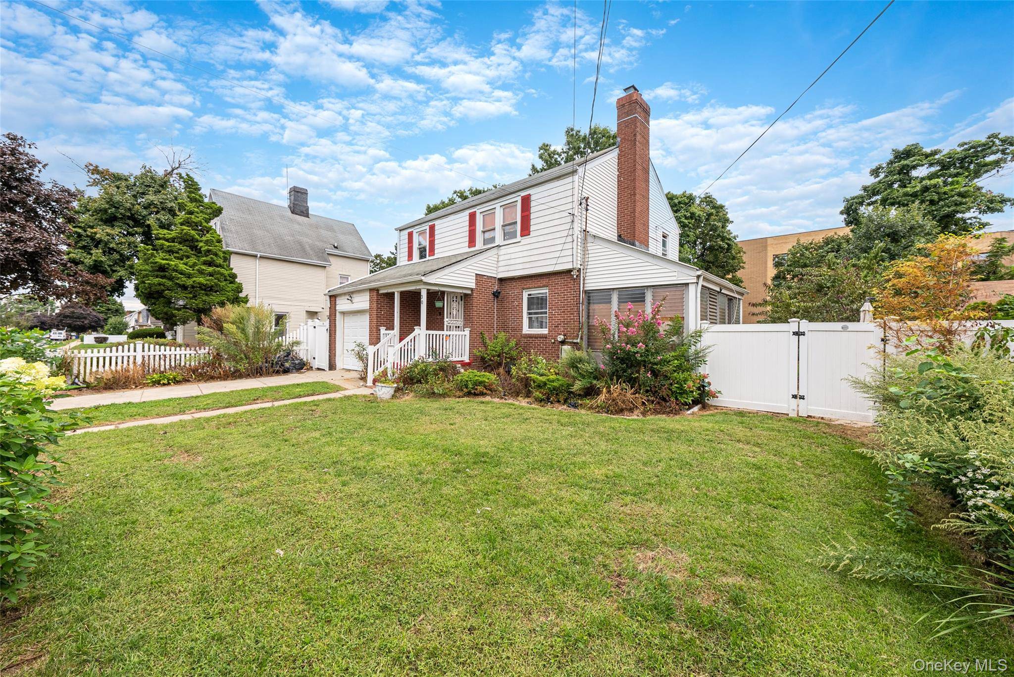30 Fairview BLVD, Hempstead, NY 11550