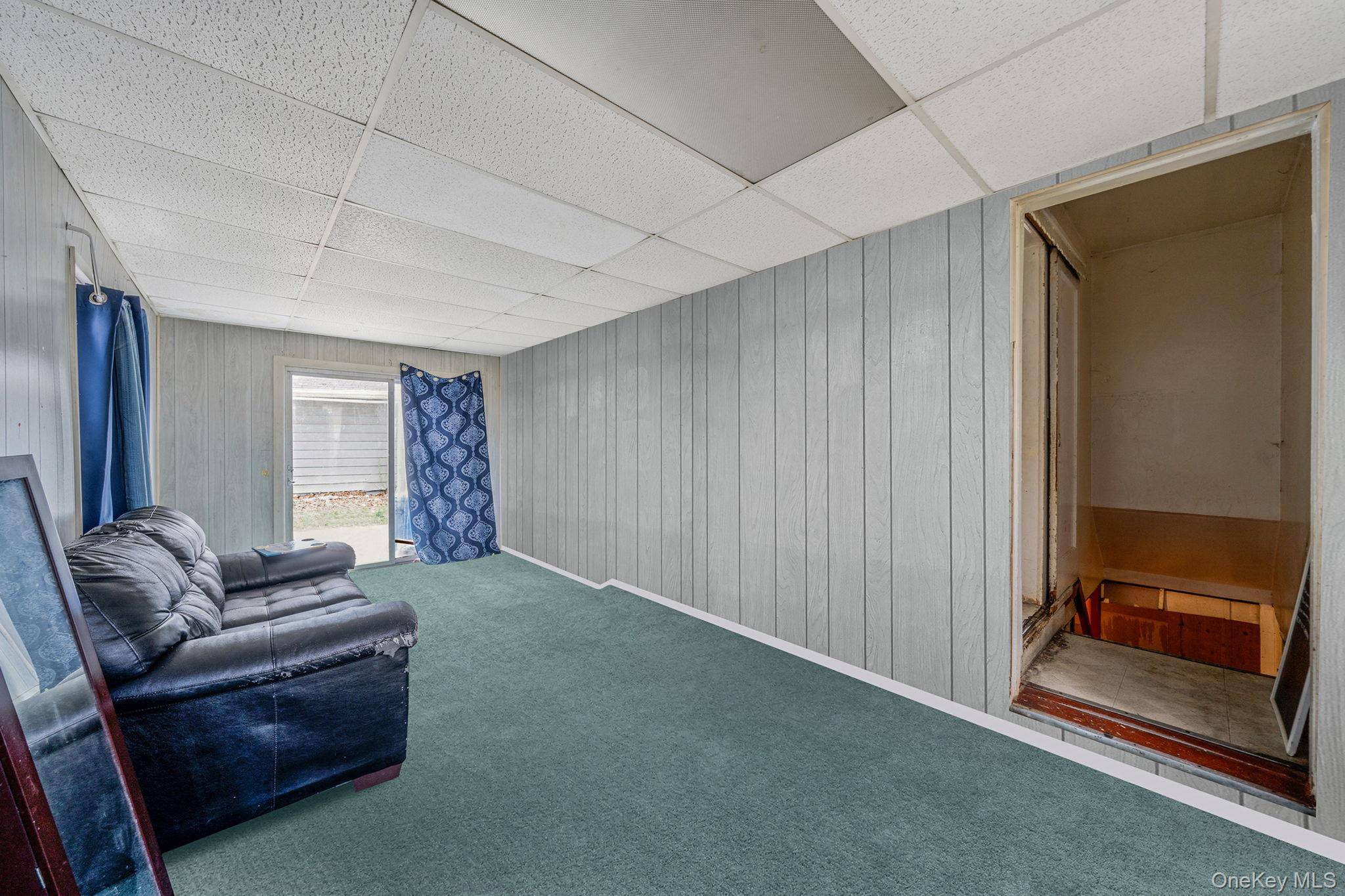243 Coventry RD, West Hempstead, NY 11552