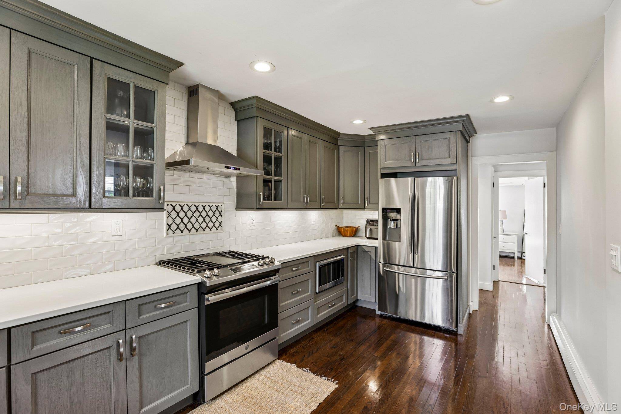 76 Highfield AVE, Port Washington, NY 11050